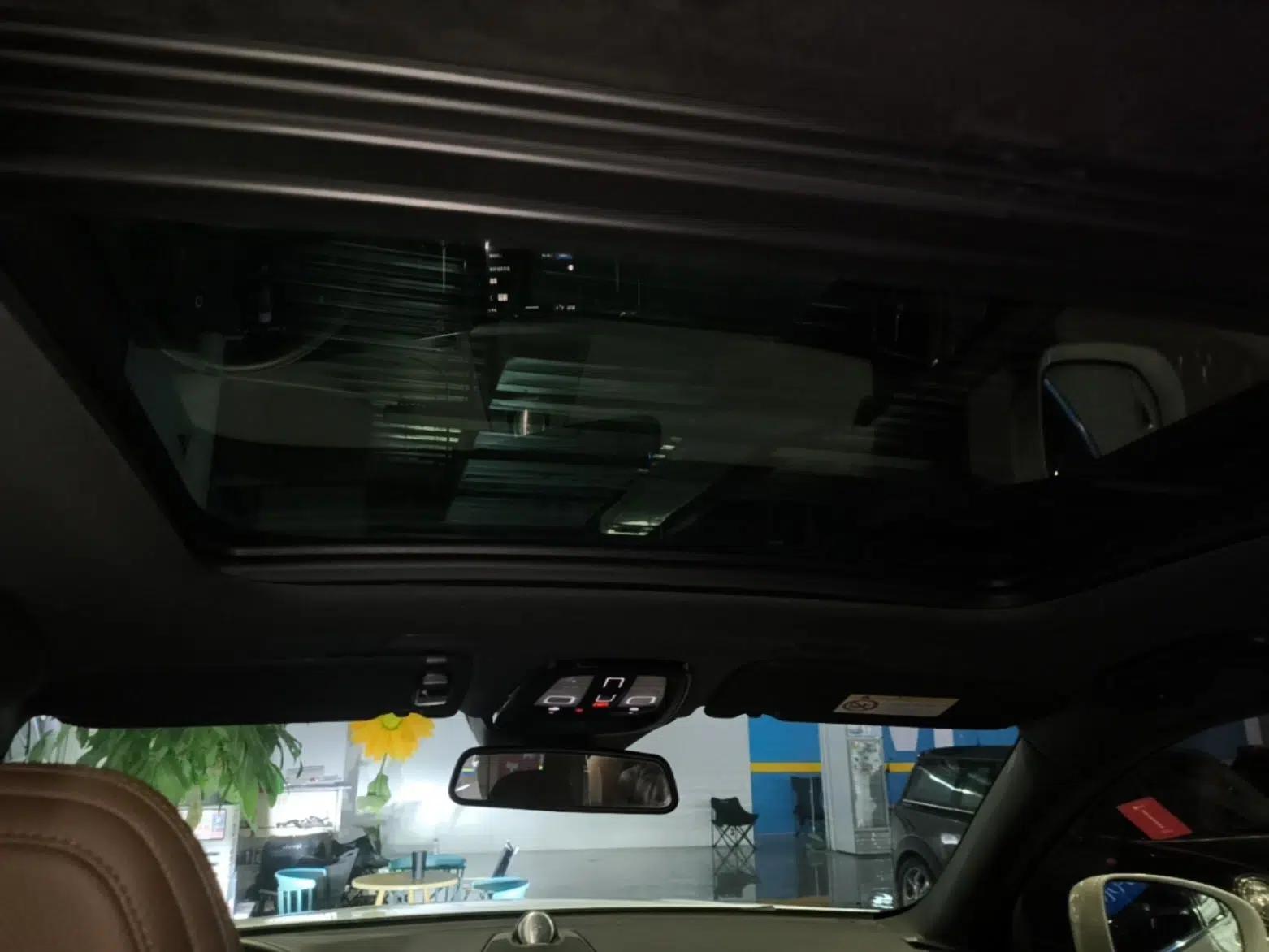 Volvo XC60 2023 B5 4x4 Smart Luxury Edition — миниатюра 26