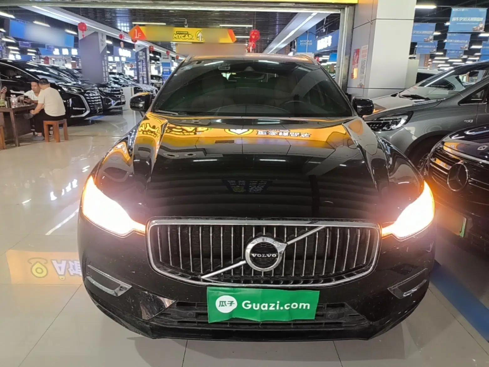 Volvo XC60 2021 T5 4x4 Smart Luxury Edition — миниатюра 2