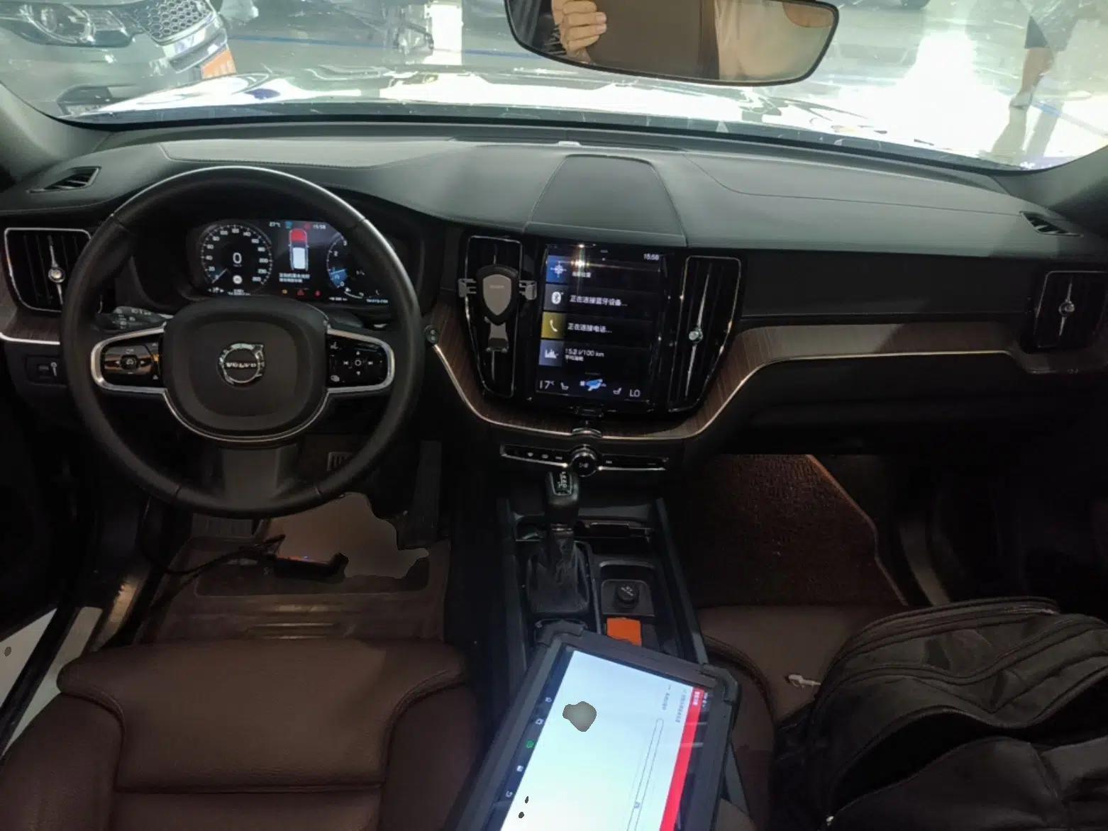 Volvo XC60 2021 T5 4x4 Smart Luxury Edition — миниатюра 12