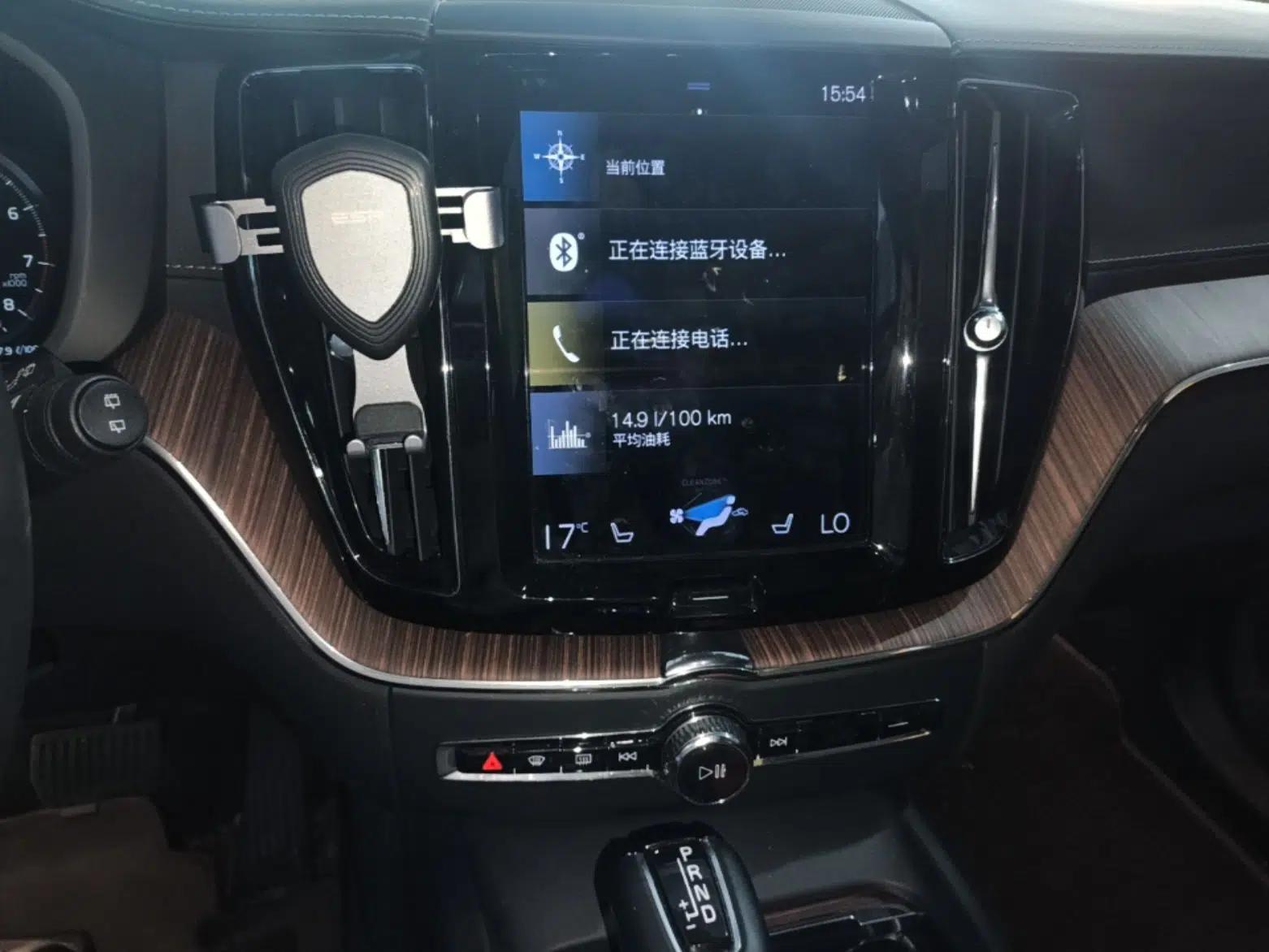 Volvo XC60 2021 T5 4x4 Smart Luxury Edition — миниатюра 15