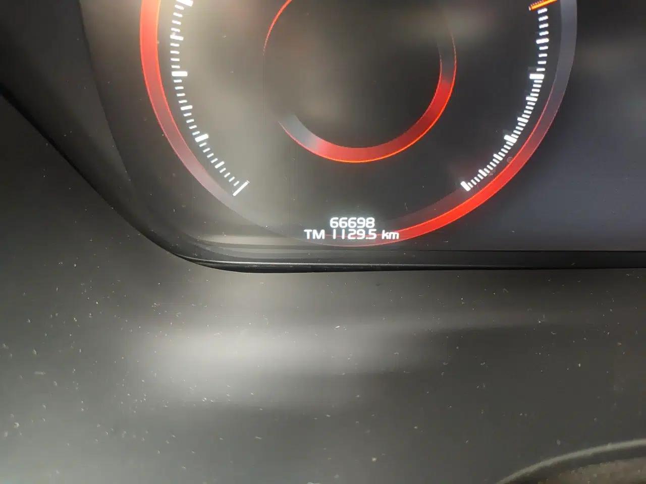Volvo XC60 2021 T5 4x4 Smart Luxury Edition — миниатюра 12