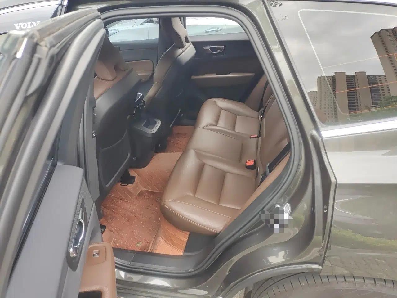 Volvo XC60 2021 T5 4x4 Smart Luxury Edition — миниатюра 17