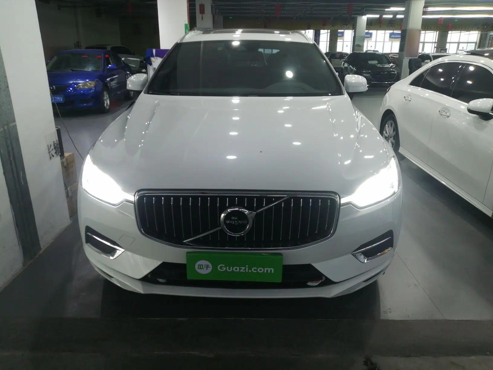 Volvo XC60 2021 T5 4x4 Smart Luxury Edition — миниатюра 2
