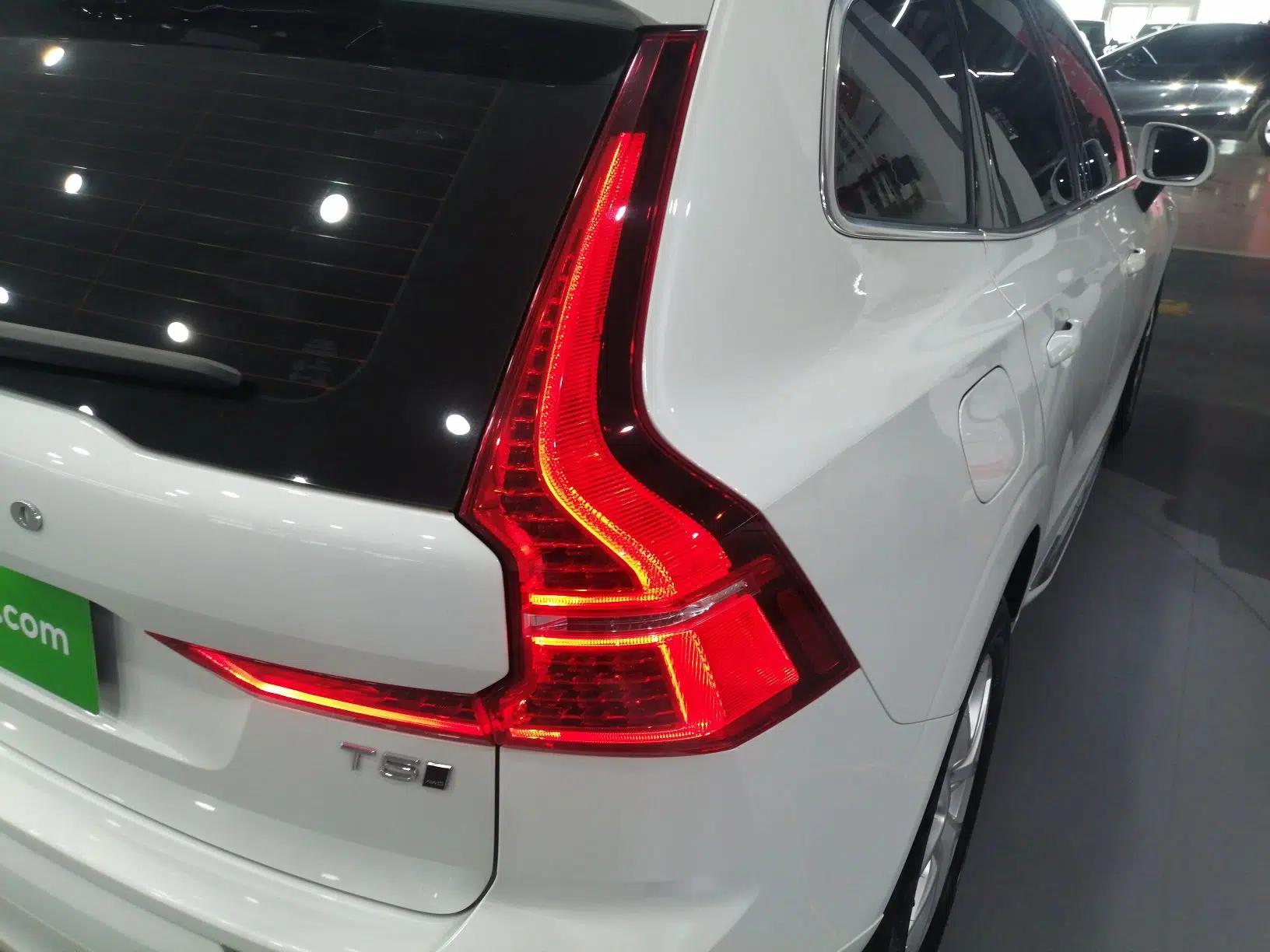 Volvo XC60 2021 T5 4x4 Smart Luxury Edition — миниатюра 14