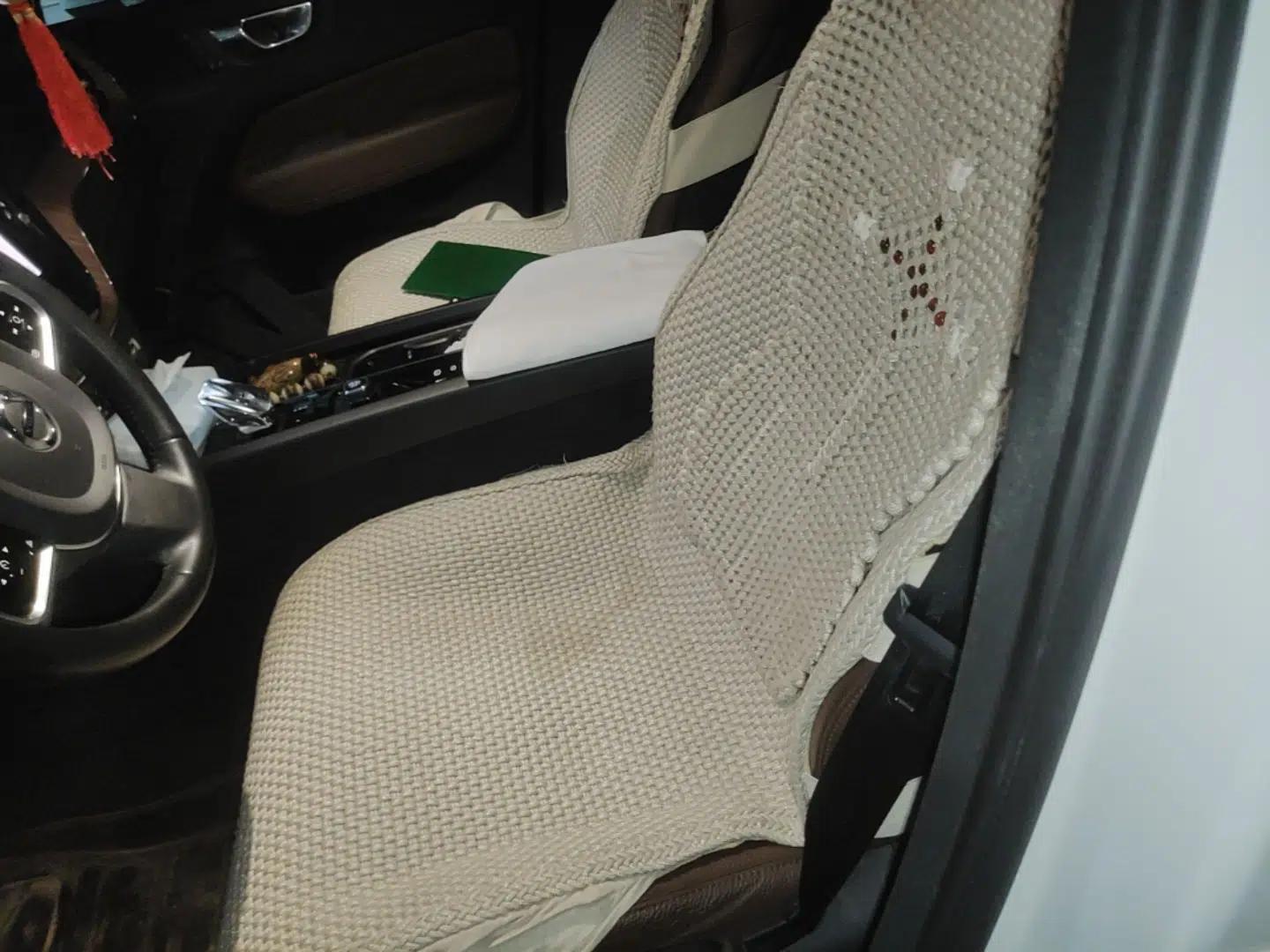 Volvo XC60 2022 B5 4x4 Smart Luxury Edition — миниатюра 15