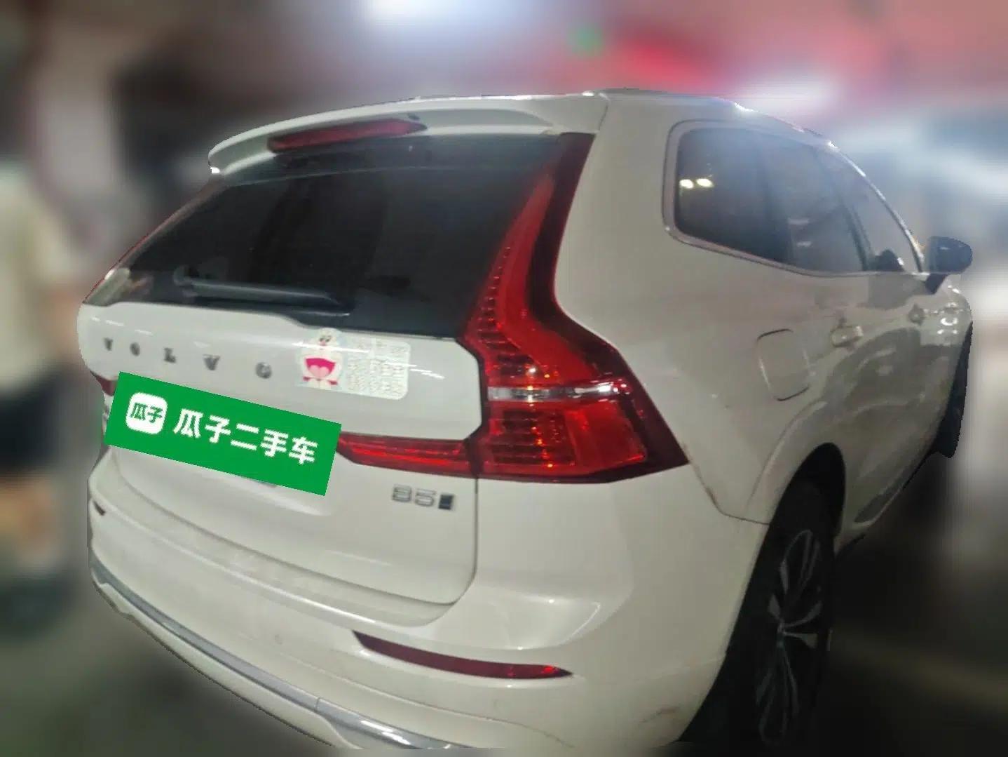 Volvo XC60 2023 B5 4x4 Smart Luxury Edition — миниатюра 6