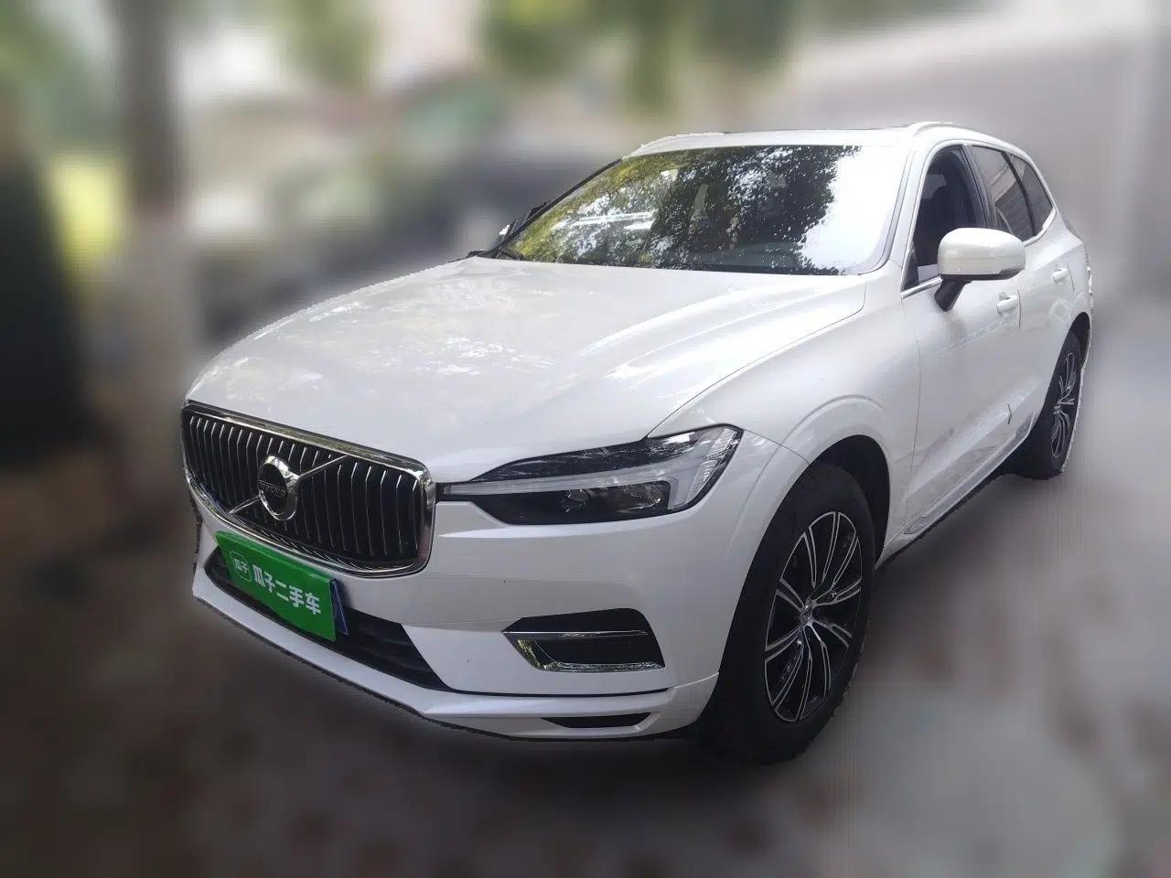 Volvo XC60 2021 T5 4x4 Smart Luxury Edition — миниатюра 1