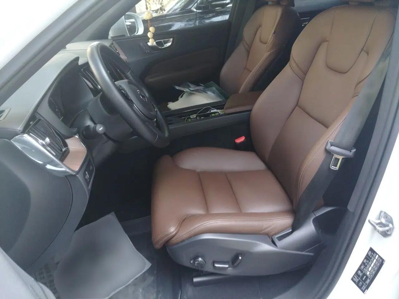 Volvo XC60 2021 T5 4x4 Smart Luxury Edition — миниатюра 15