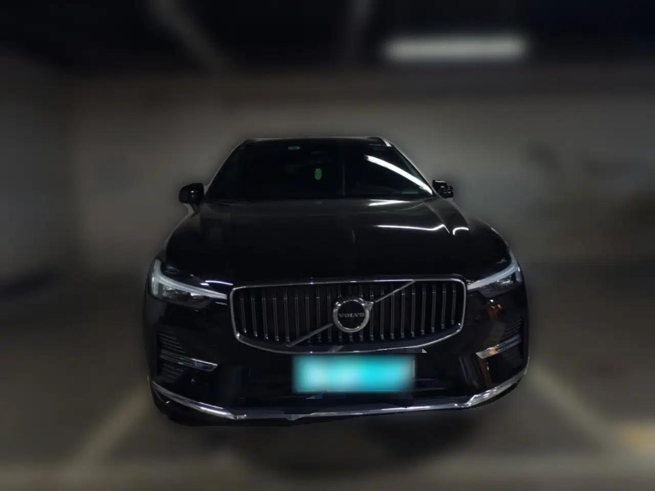 Volvo XC60 2025 B5 Four-Wheel Drive Smart & Advanced Luxury Edition — миниатюра 2