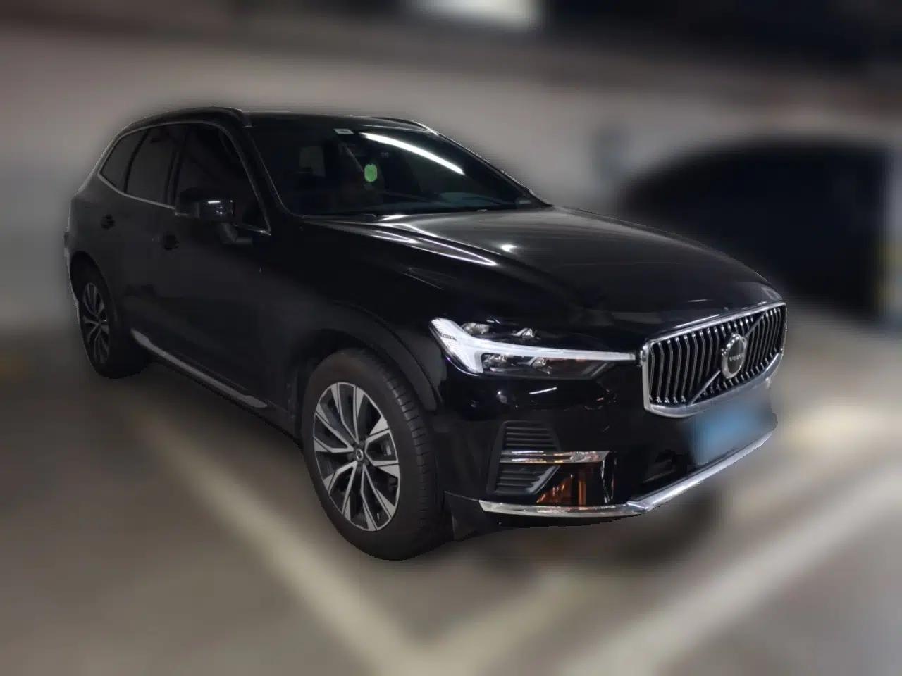 Volvo XC60 2025 B5 Four-Wheel Drive Smart & Advanced Luxury Edition — миниатюра 3