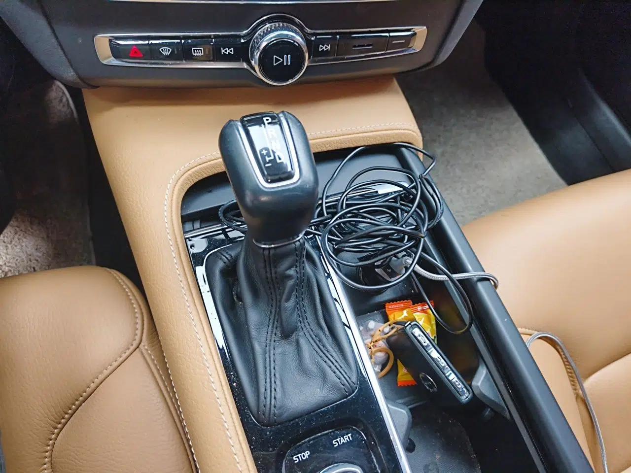 Volvo S90 2017 T4 Zhiyi Edition — миниатюра 14