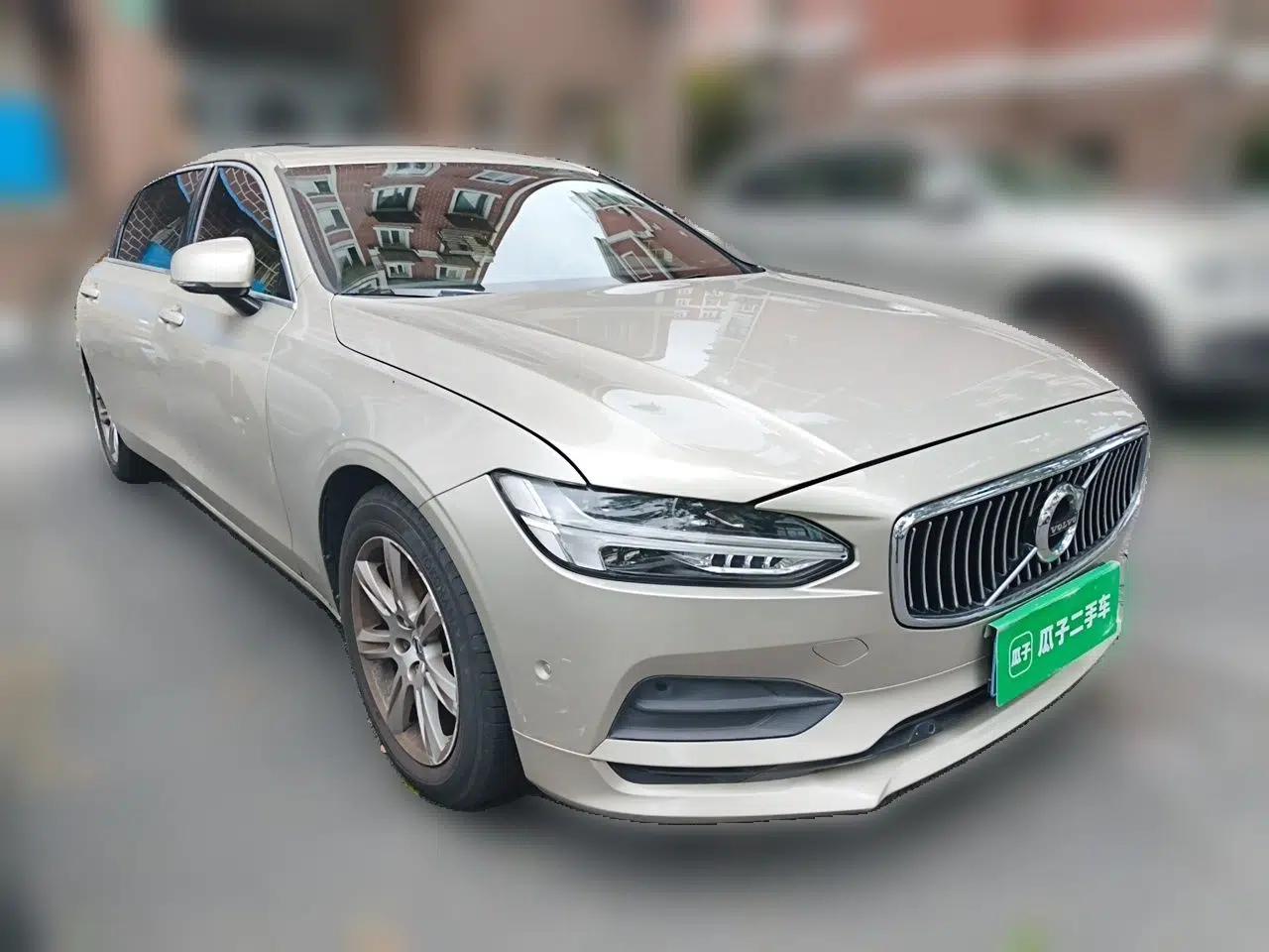 Volvo S90 2017 T4 Zhiyi Edition — миниатюра 3