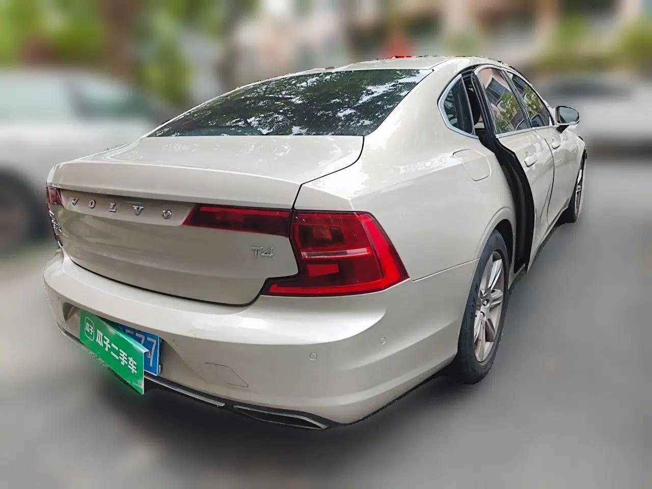 Volvo S90 2017 T4 Zhiyi Edition — миниатюра 6
