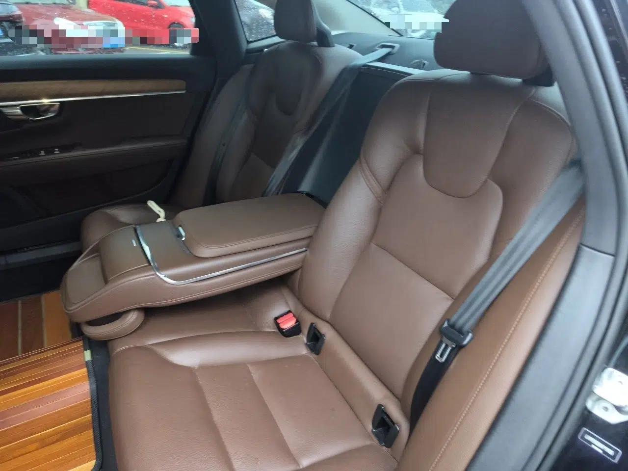 Volvo S90 2020 T5 Zhiyi Luxury Edition — миниатюра 17