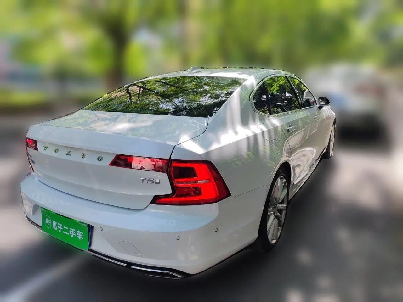 Volvo S90 2020 T5 Zhiya Luxury Edition — миниатюра 6