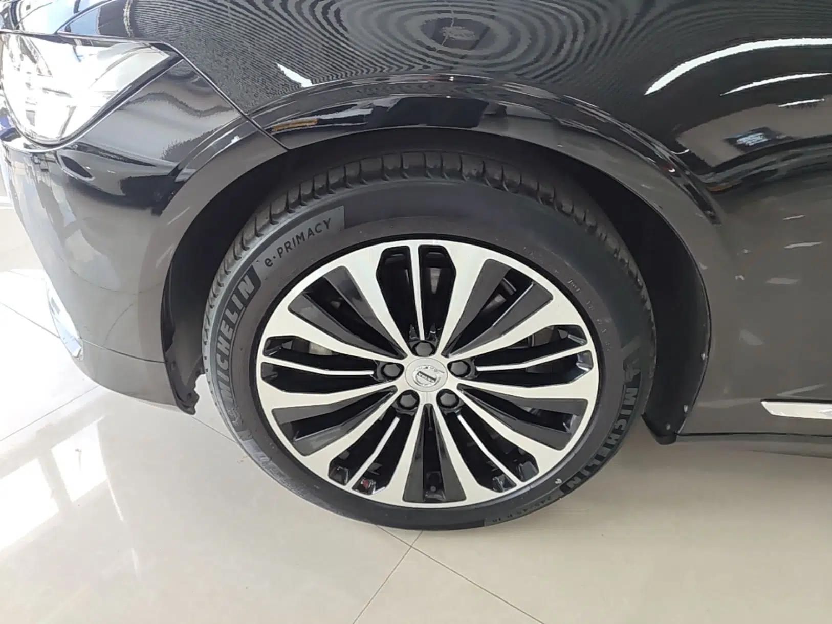 Volvo S90 2024 B5 Zhiyi Luxury Edition — миниатюра 10