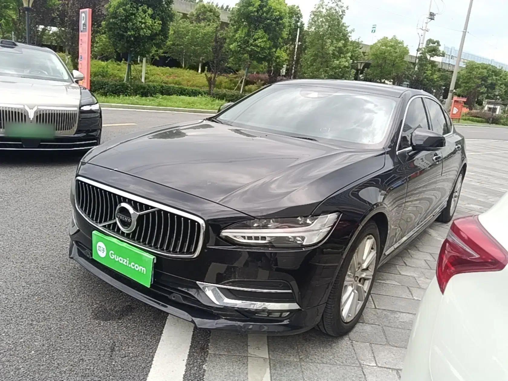 Volvo S90 2020 T5 Zhiyuan Luxury Edition — миниатюра 1