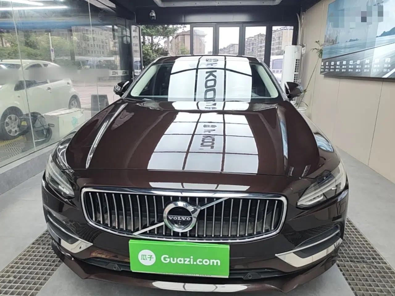 Volvo S90 2019 T5 Zhiya Edition — миниатюра 2