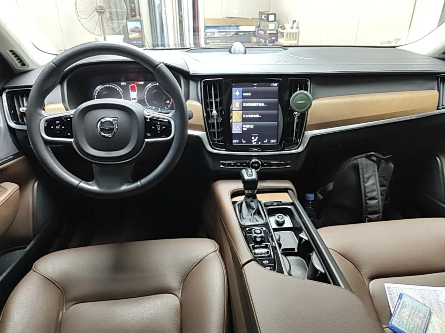 Volvo S90 2019 T5 Zhiya Edition — миниатюра 12