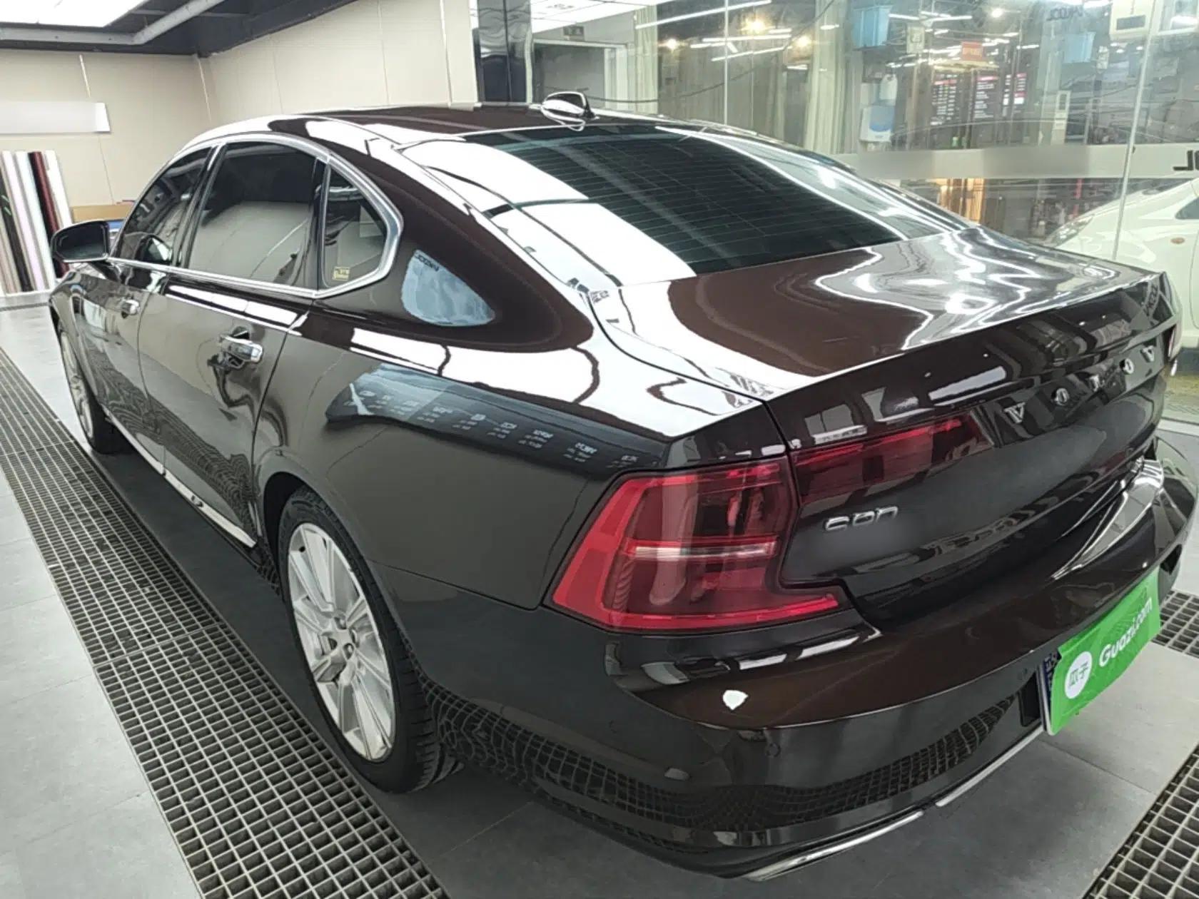 Volvo S90 2019 T5 Zhiya Edition — миниатюра 4