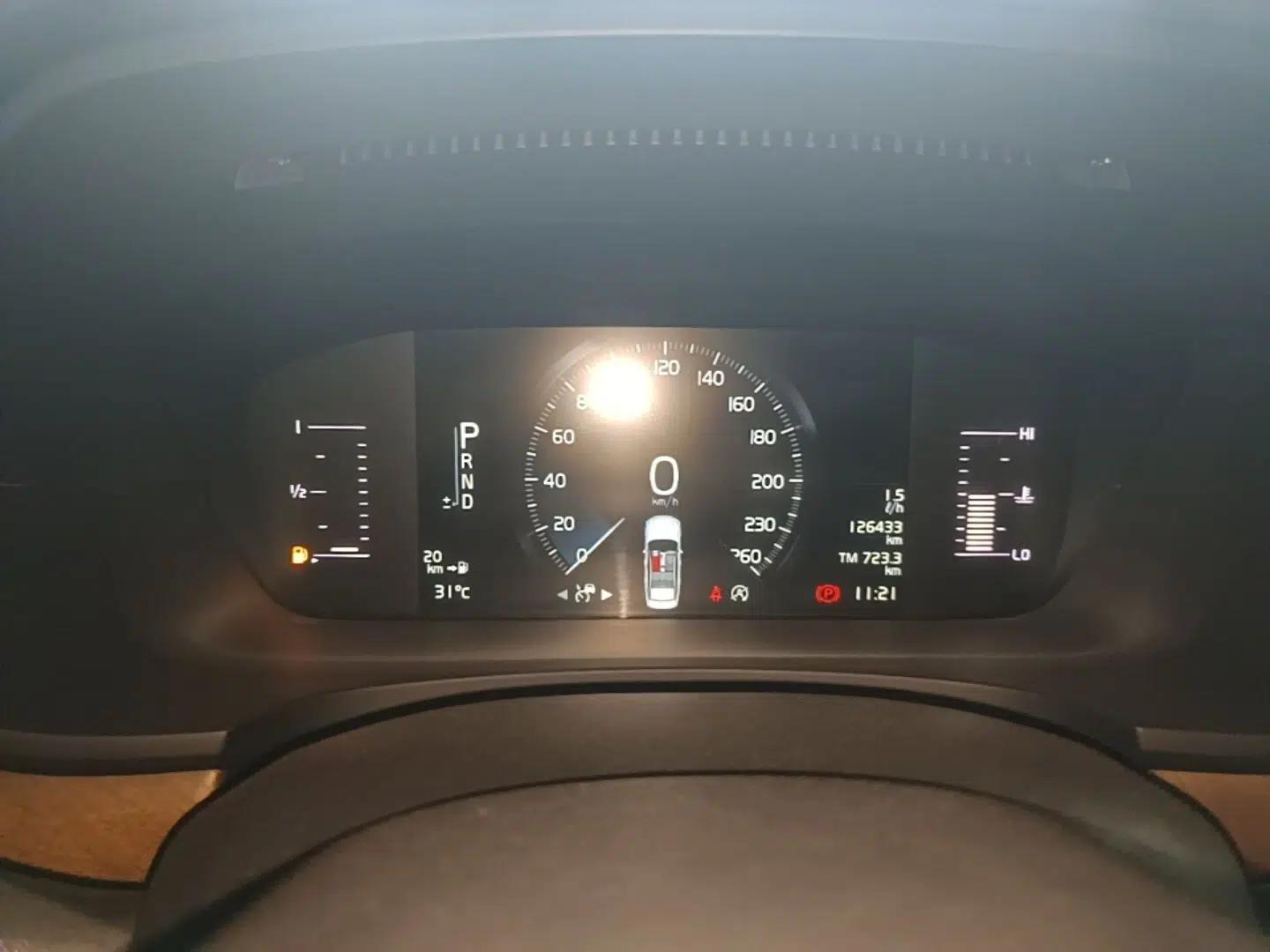 Volvo S90 2019 T5 Zhiyi Edition — миниатюра 14