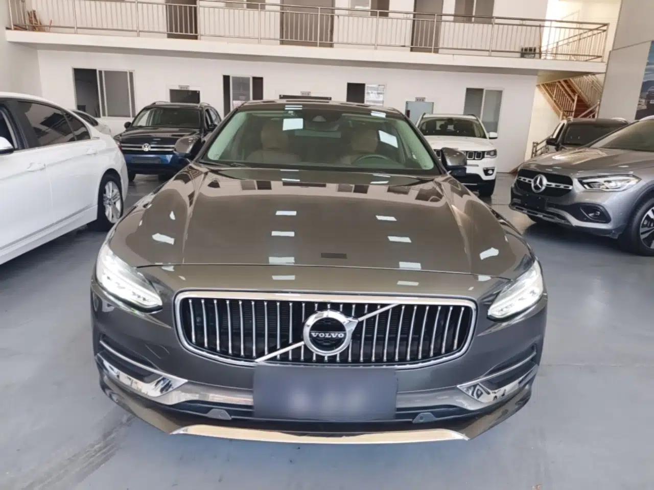 Volvo S90 2019 T5 Zhiyi Edition — миниатюра 2