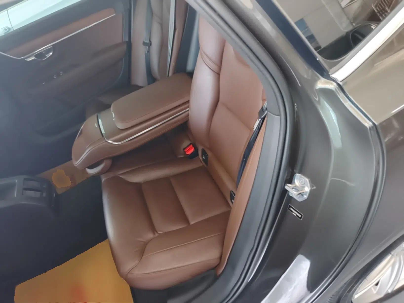 Volvo S90 2019 T5 Zhiyi Edition — миниатюра 25