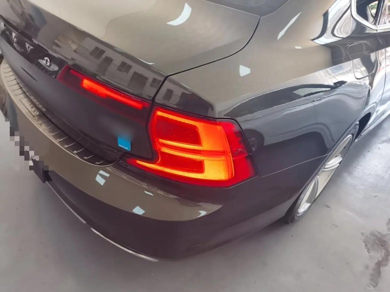 Volvo S90 2019 T5 Zhiyi Edition — миниатюра 9