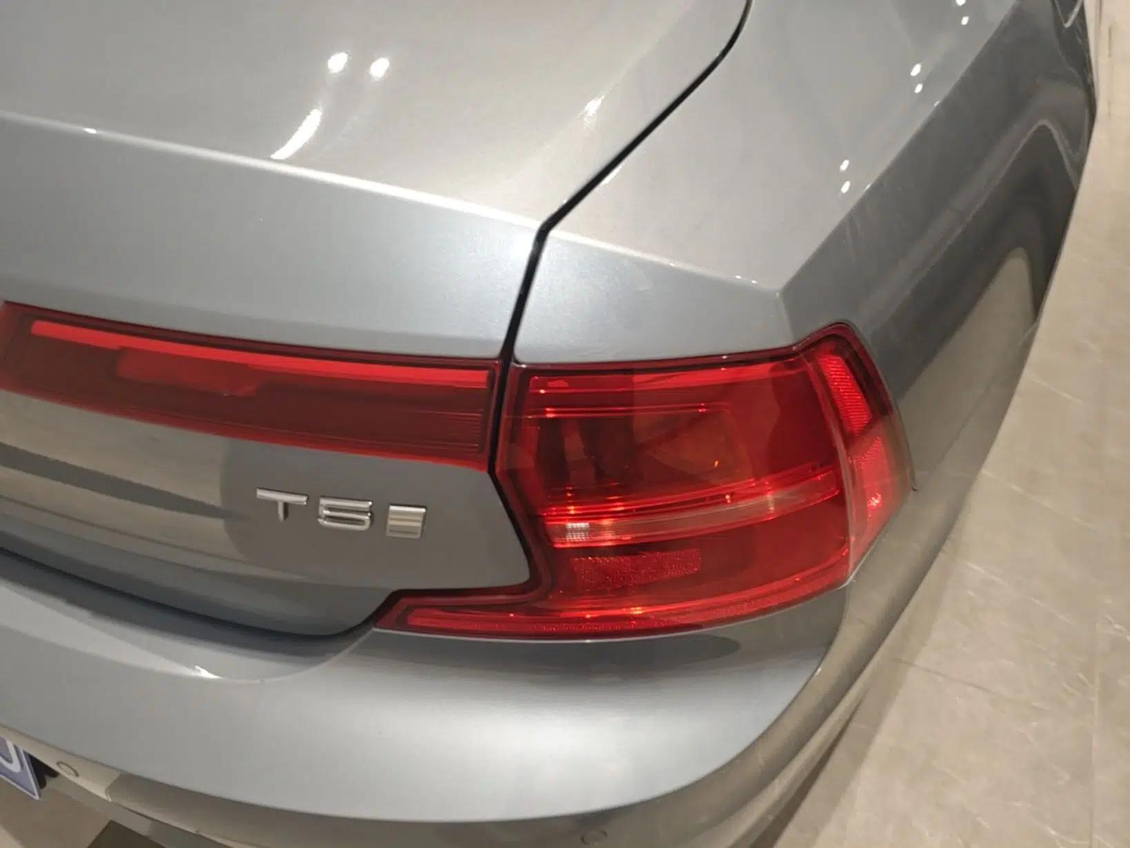 Volvo S90 2019 T5 Zhiyi Edition — миниатюра 9