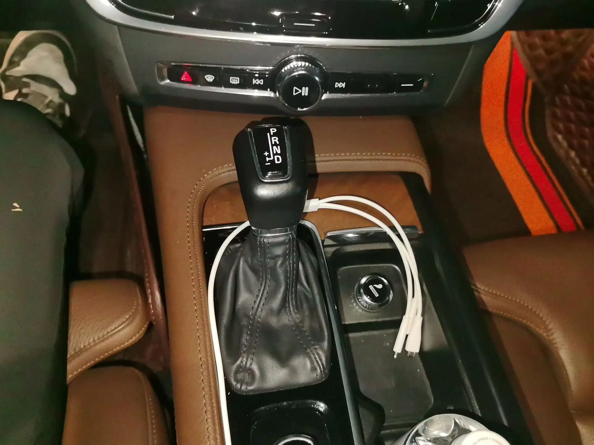 Volvo S90 2020 T5 Zhiyuan Luxury Edition — миниатюра 14