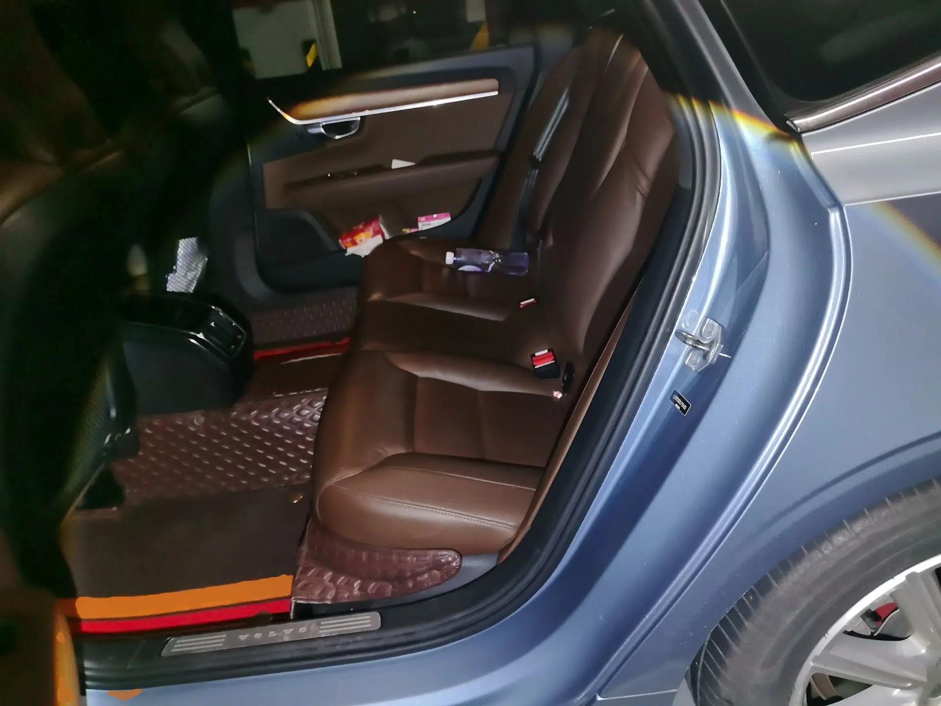 Volvo S90 2020 T5 Zhiyuan Luxury Edition — миниатюра 17