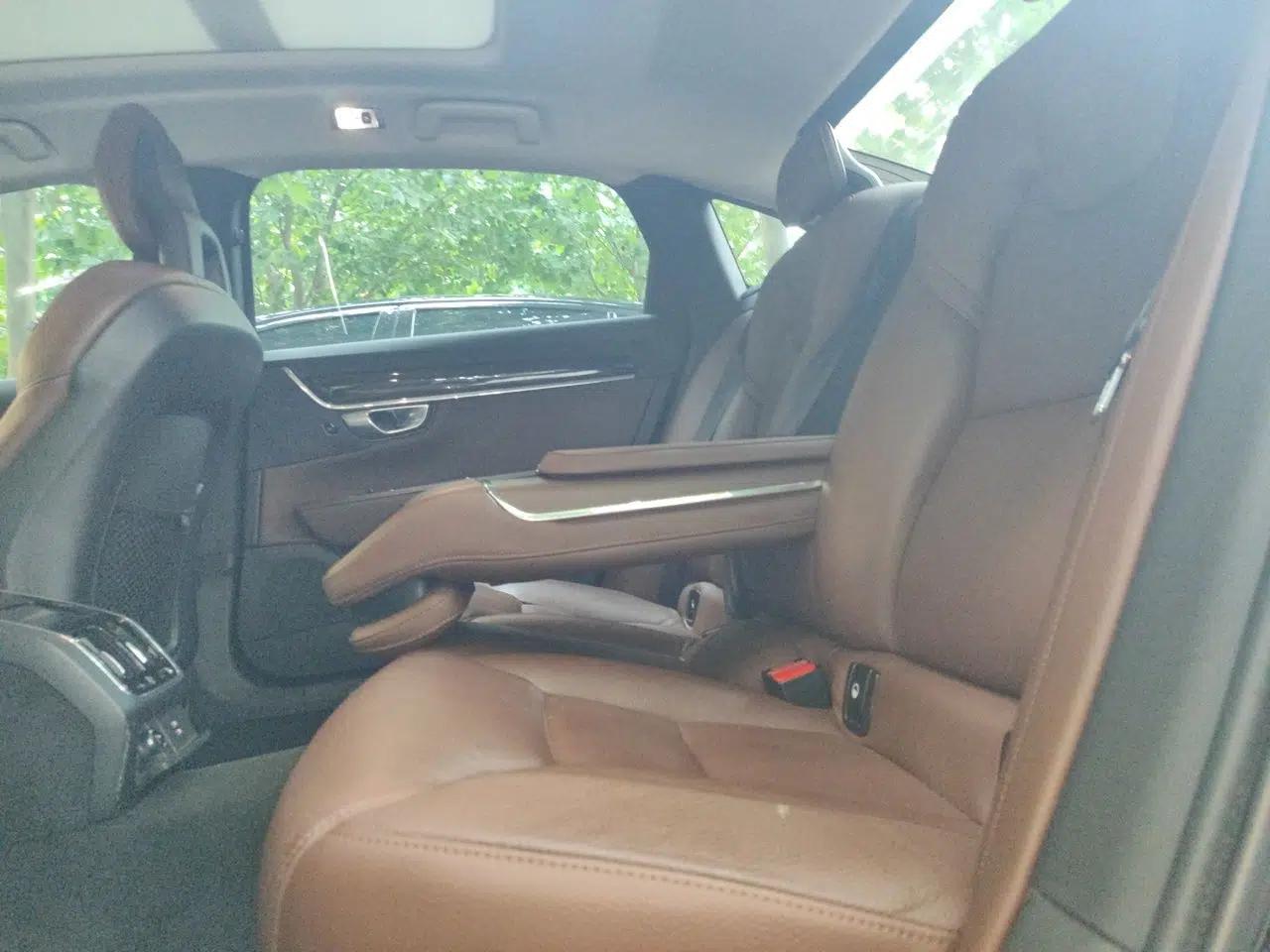 Volvo S90 2018 T5 Zhiyuan Edition — миниатюра 17