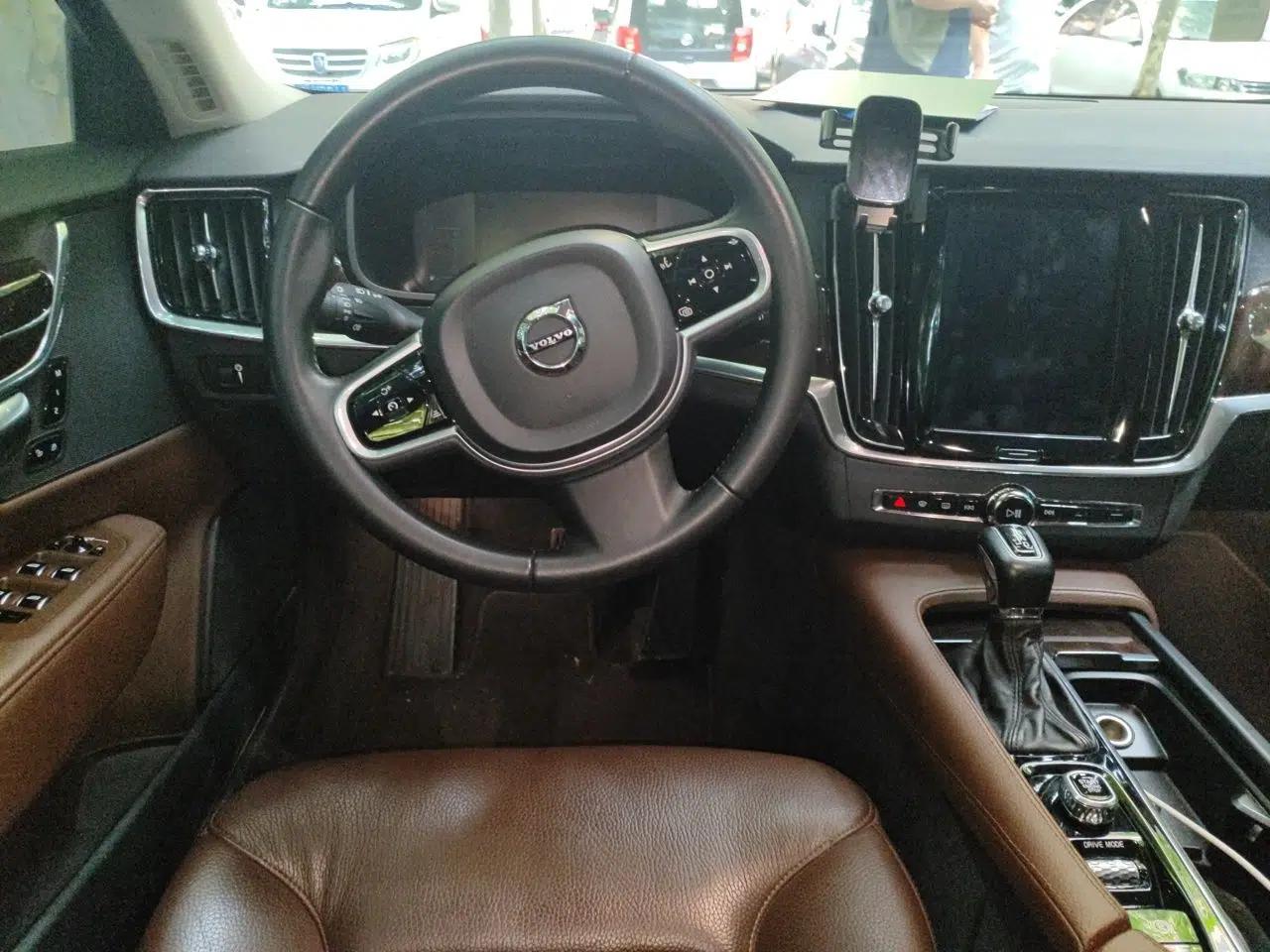 Volvo S90 2018 T5 Zhiyuan Edition — миниатюра 10