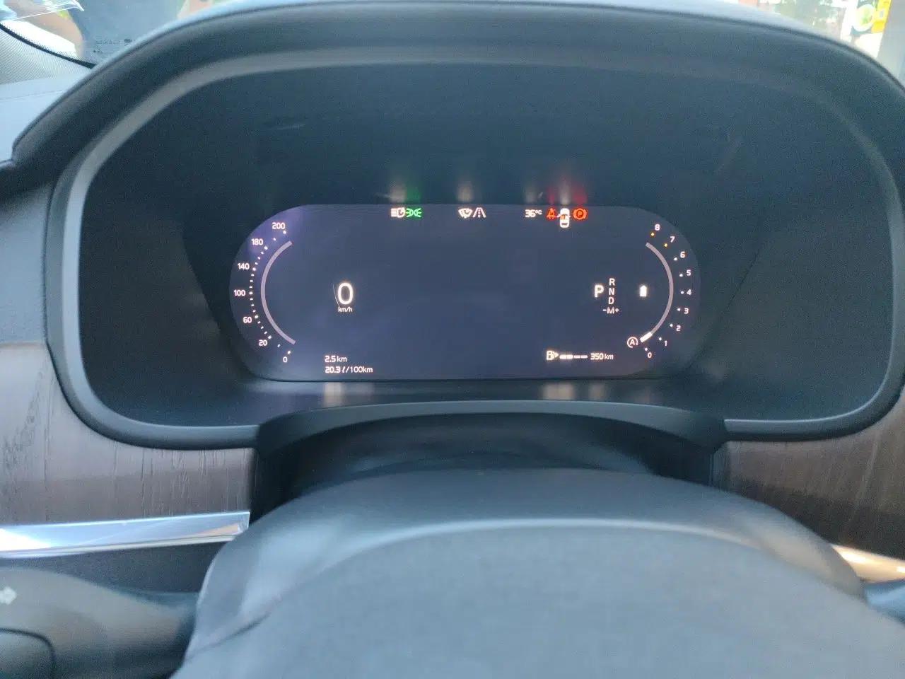 Volvo S90 2023 B5 Zhiyuan Luxury Edition — миниатюра 11