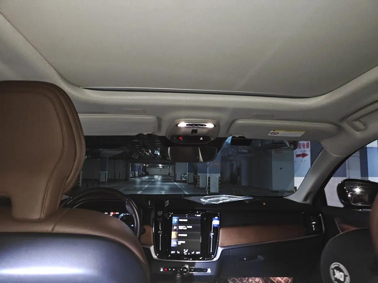 Volvo S90 2020 T5 Zhiyi Luxury Edition — миниатюра 18