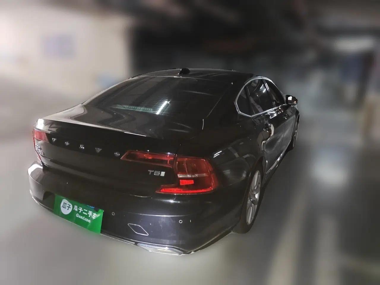 Volvo S90 2020 T5 Zhiyi Luxury Edition — миниатюра 6