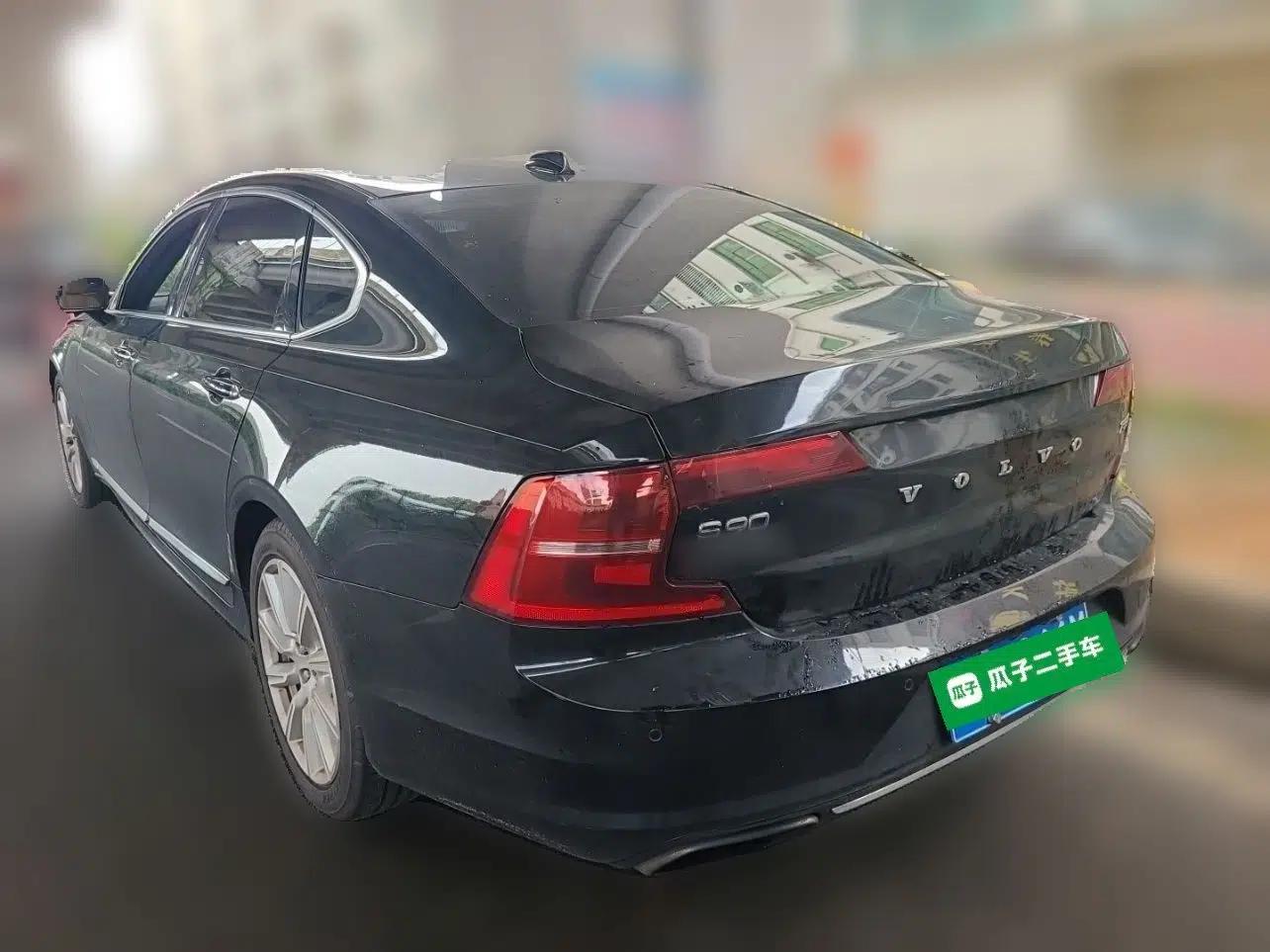 Volvo S90 2020 T5 Zhiyi Luxury Edition — миниатюра 4
