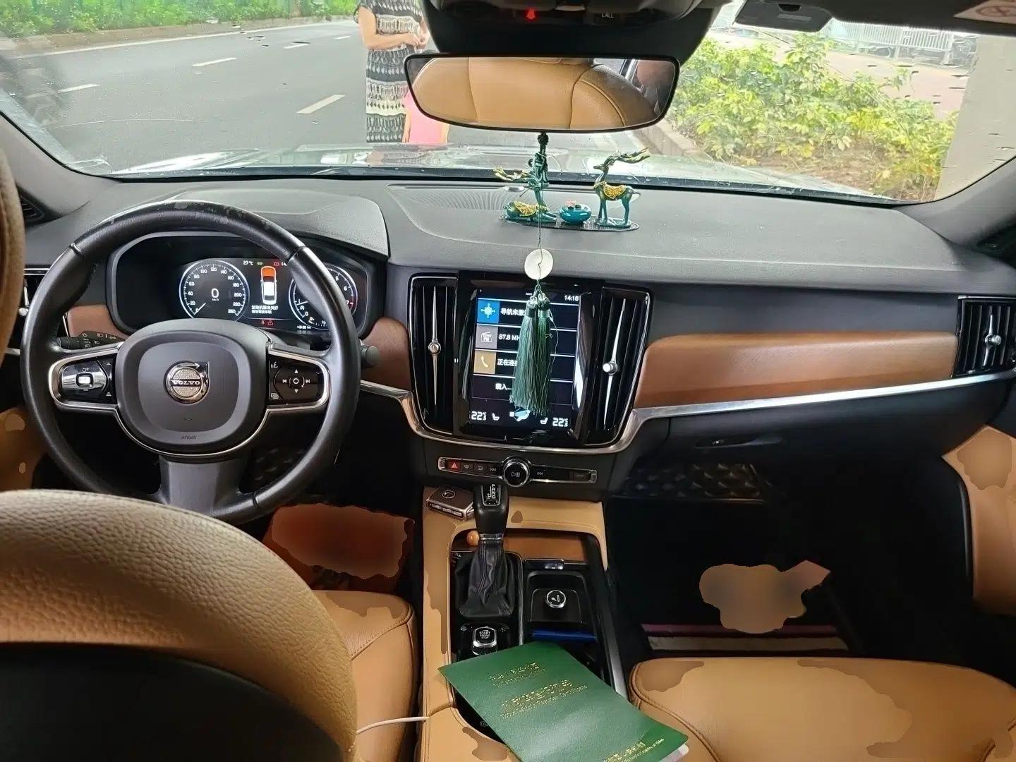 Volvo S90 2020 T5 Zhiyi Luxury Edition — миниатюра 9