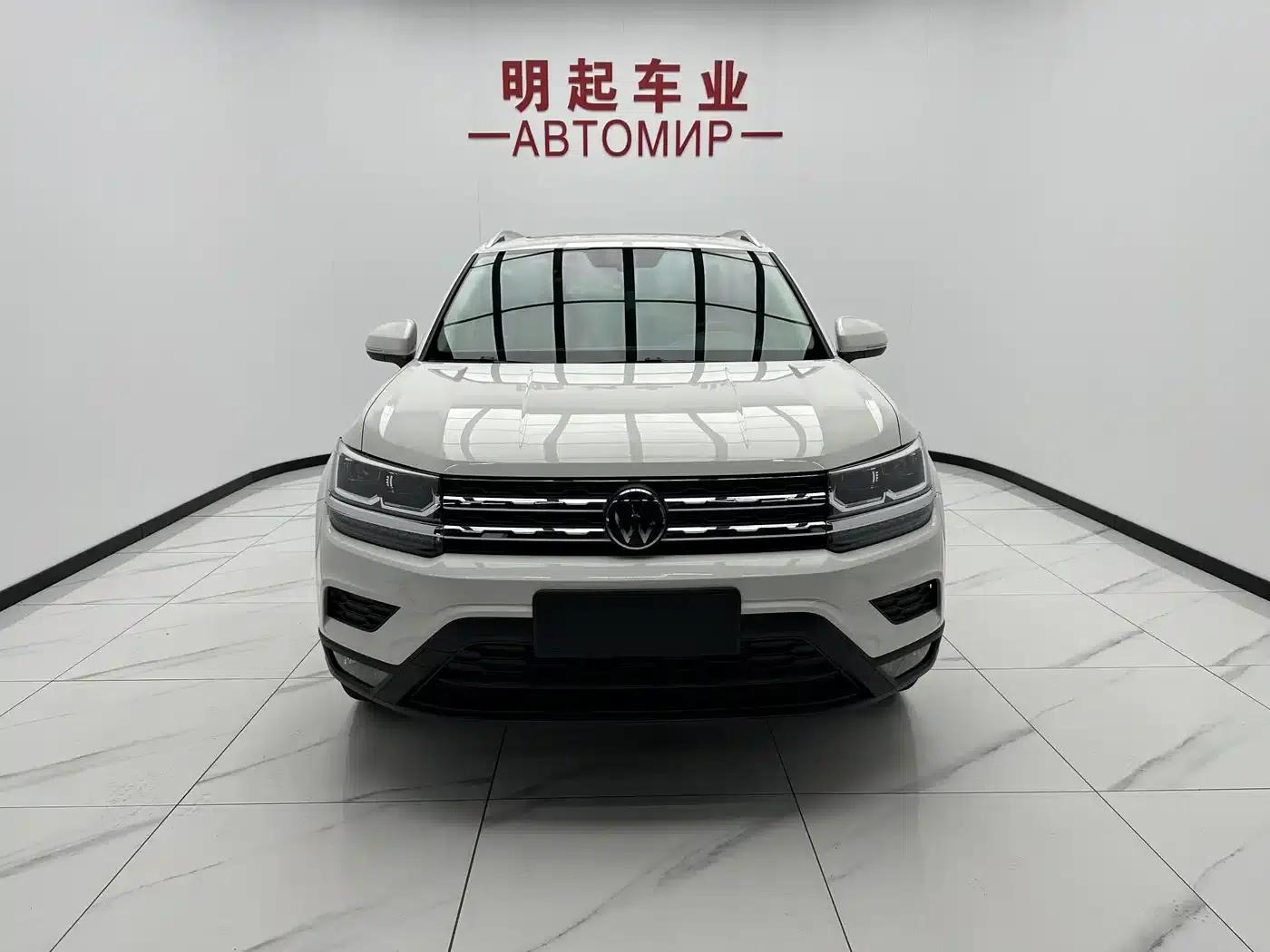 Tharu 2022 280TSI 2WD Luxury Edition — миниатюра 2