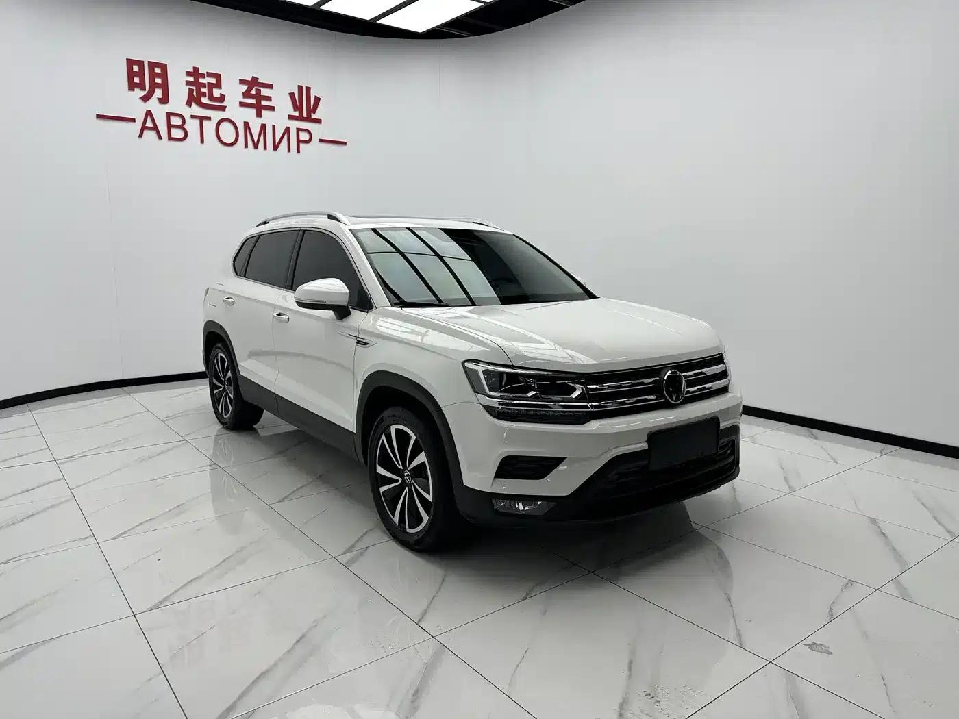Tharu 2022 280TSI 2WD Luxury Edition — миниатюра 3
