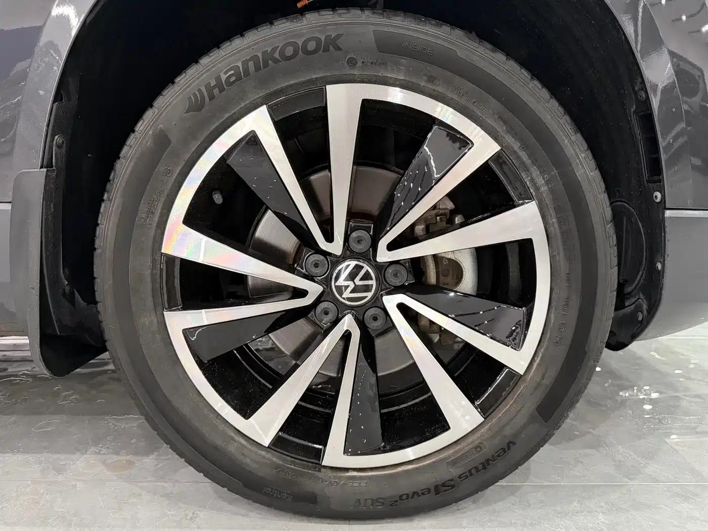 Tharu 2022 280TSI 2WD Luxury Edition — миниатюра 7
