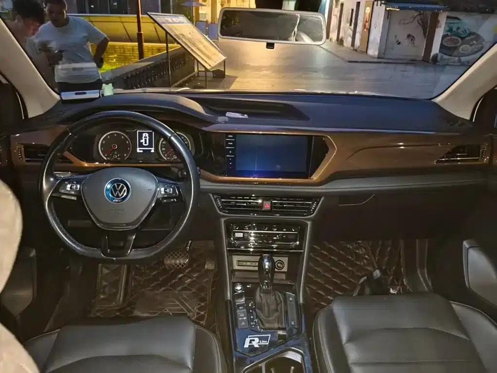 Tharu 2021 280TSI 2WD Luxury Edition PLUS — миниатюра 5