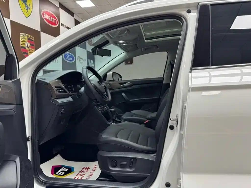 Tharu 2022 280TSI 2WD Luxury Edition — миниатюра 7