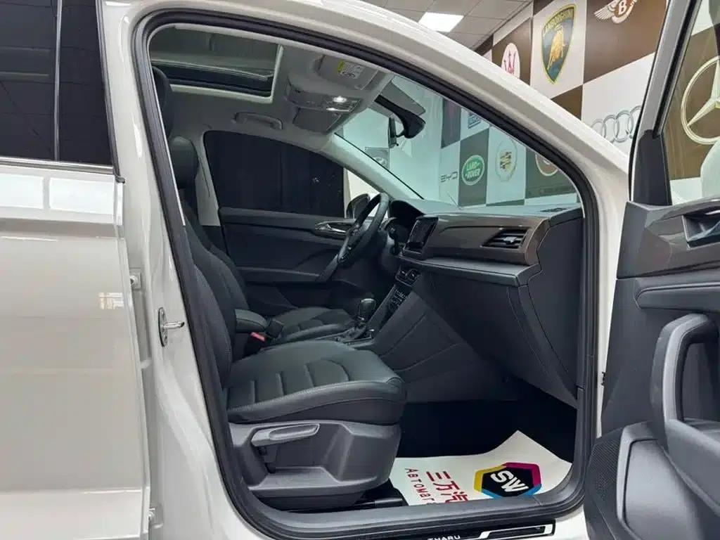 Tharu 2022 280TSI 2WD Luxury Edition — миниатюра 10