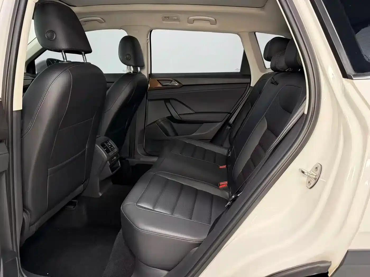 Tharu 2021 280TSI 2WD Luxury Edition PLUS — миниатюра 19