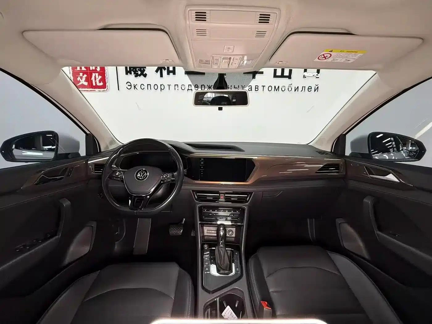 Tharu 2021 280TSI 2WD Luxury Edition PLUS — миниатюра 10