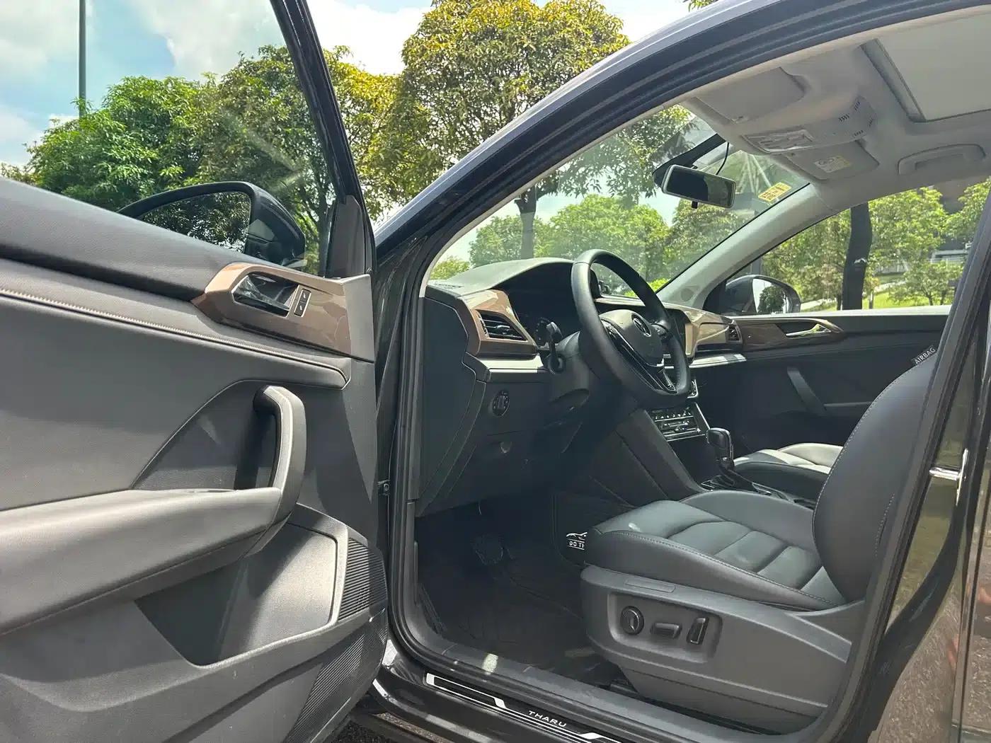 Tharu 2021 280TSI 2WD Luxury Edition PLUS — миниатюра 9