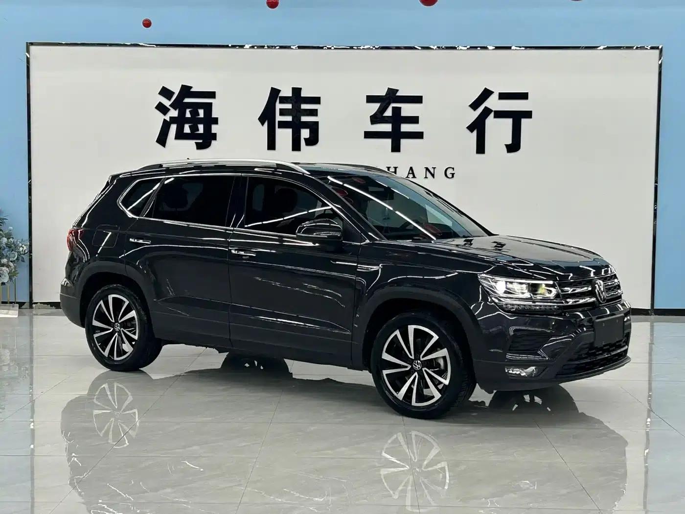 Tharu 2022 280TSI 2WD Luxury Edition — миниатюра 3
