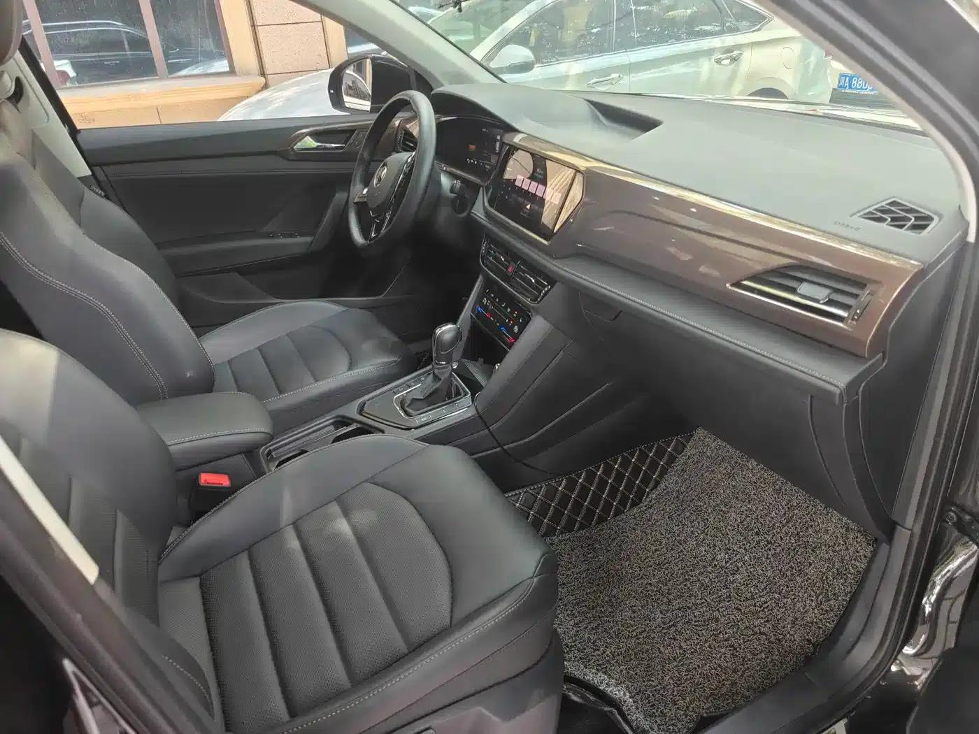 Tharu 2022 280TSI 2WD Luxury Edition — миниатюра 21