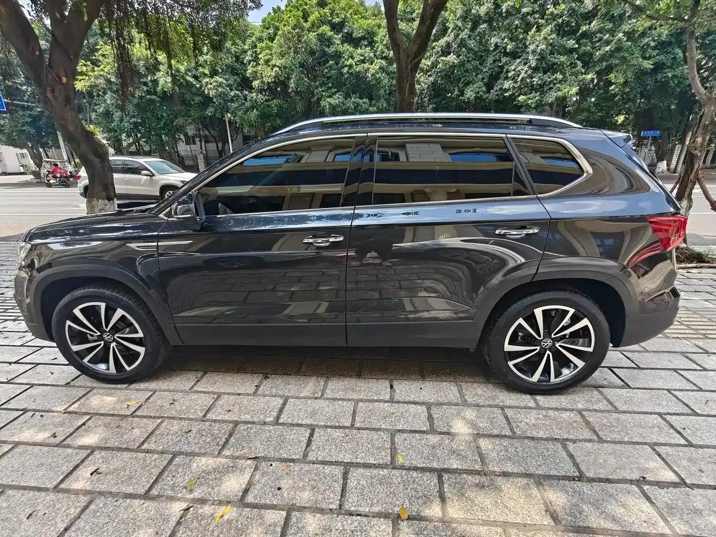 Tharu 2022 280TSI 2WD Luxury Edition — миниатюра 8
